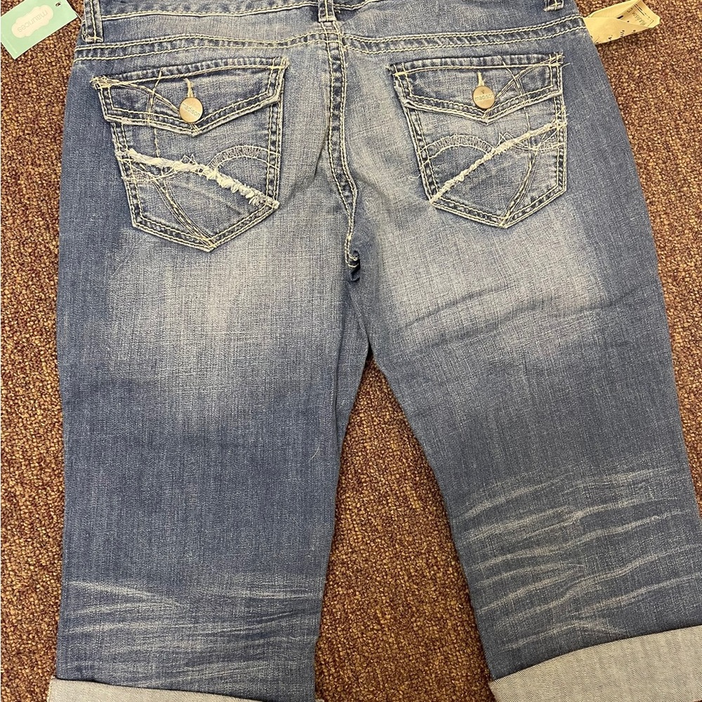 Capris. Brand new never been worn.